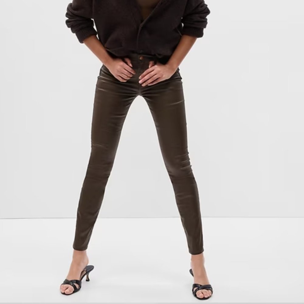 NWT Gap True Skinny Brown Coated Petite Mid-Rise Jeans